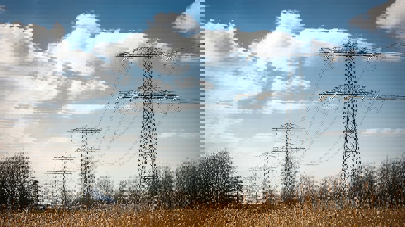 Strømmaster i landskap