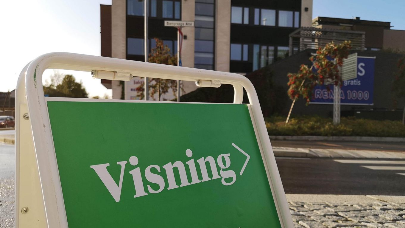 Skilt som viser at det er visning i nærheten